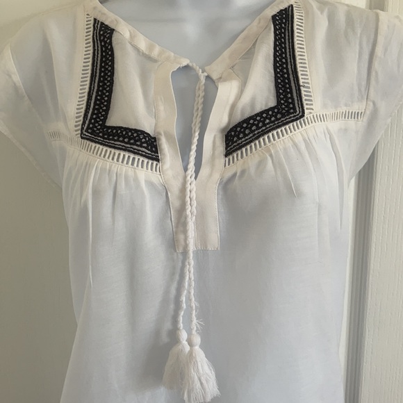 LOFT Peasant top white embroidered size M - Picture 2 of 4